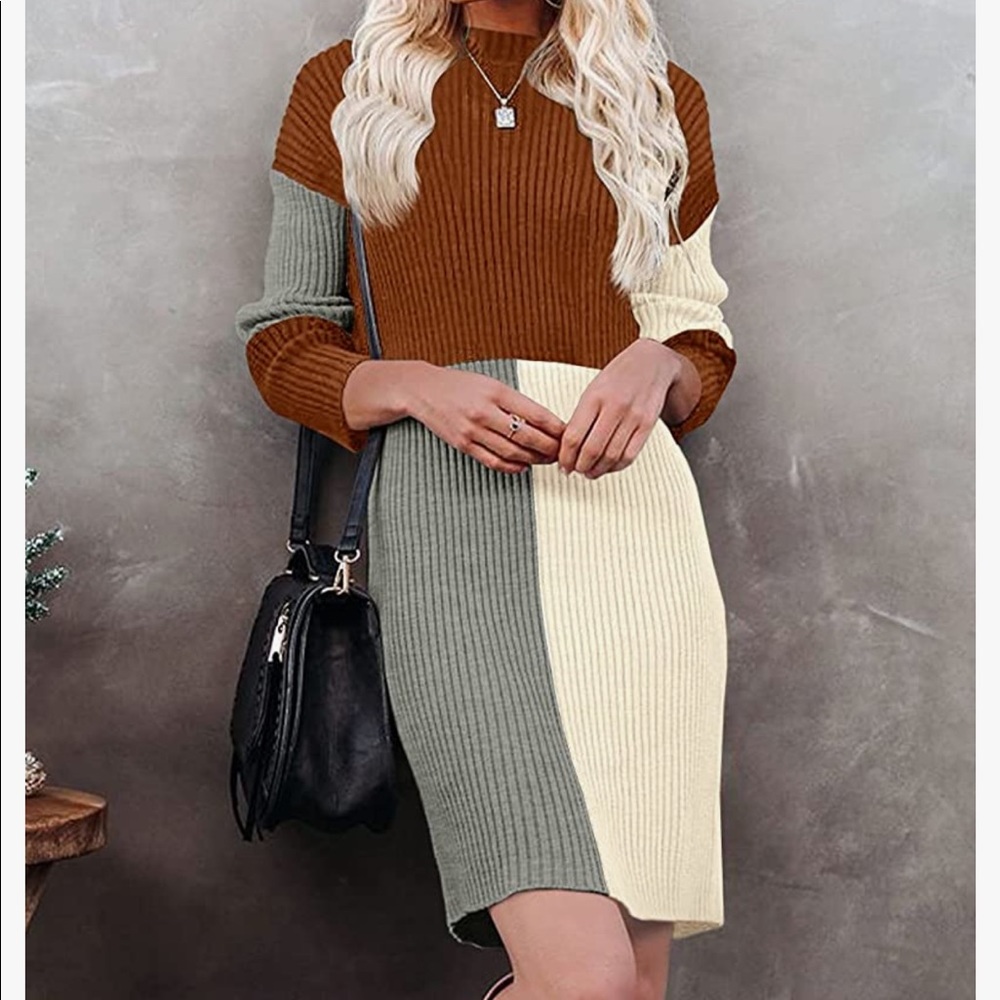 JUST IN Color Block Sweater Dress